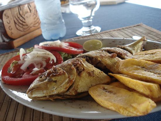 Fish and plantains are a common dish throughout Latin America
